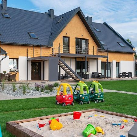 Róża Bałtyku - Apartamenty i Pokoje Dębki Exterior foto
